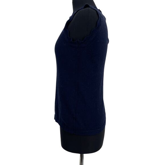 Banana Republic Factory Women’s Blue Sleeveless Scallop Hem Tank Sweater Size XS - Picture 2 of 8